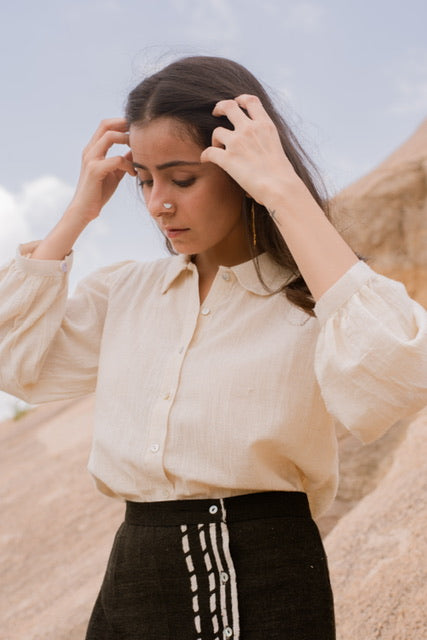 Peter Pan Shirt in in Handspun Cotton