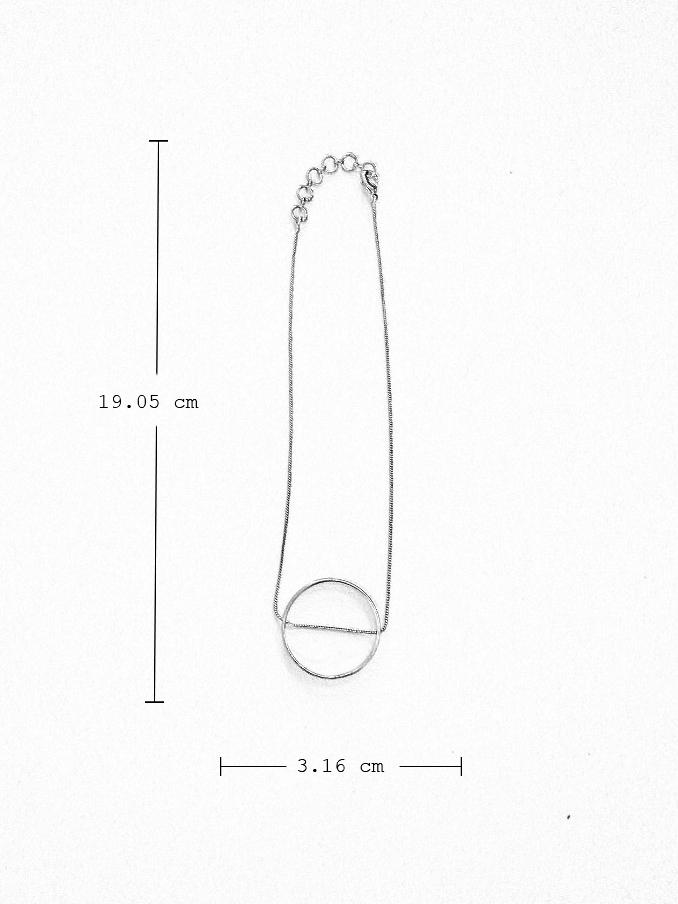 Slit a Circle Neck Piece