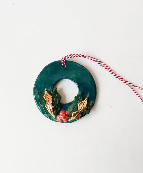 Ceramic Wreath Hanging (Set of 2)