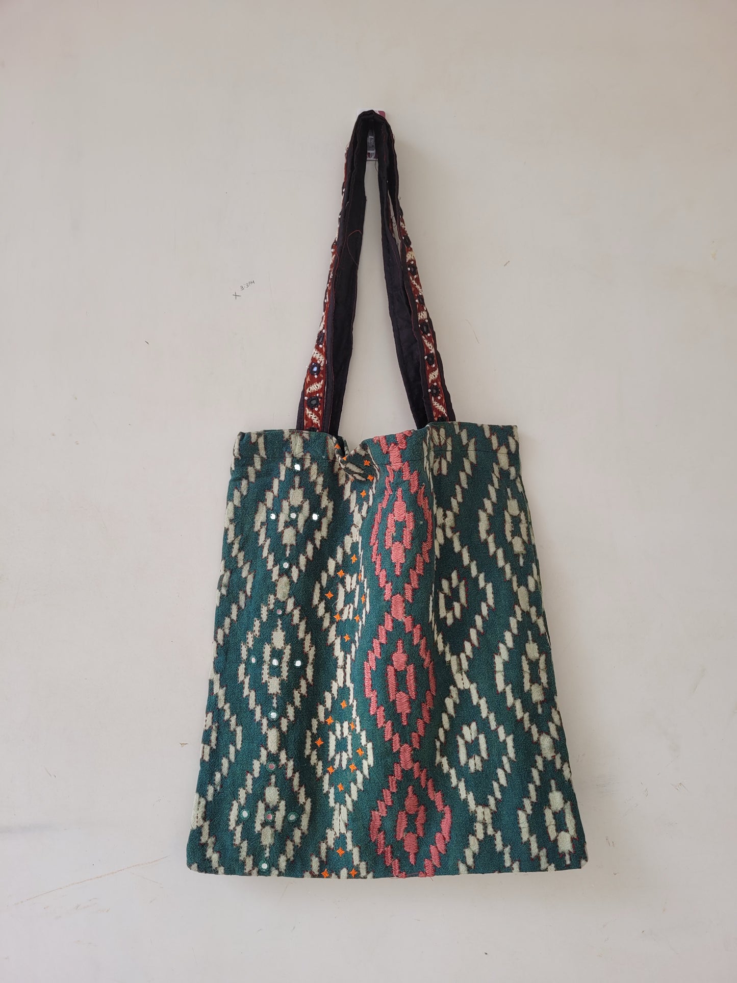 Dabu Tote - Green Ikat