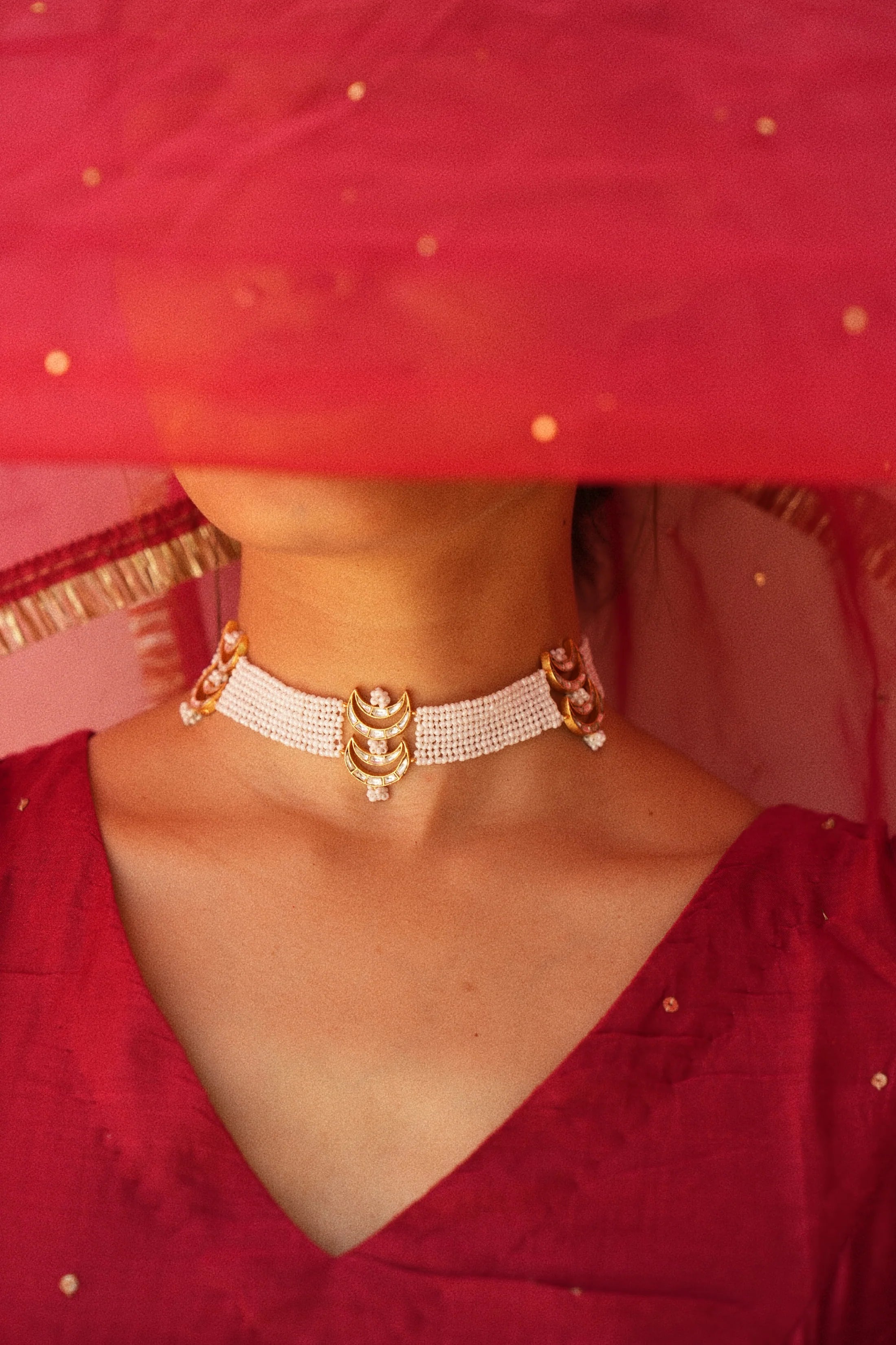 Chaand Moti Choker
