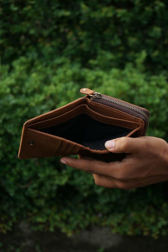 The Chota Flip and Zip Wallet