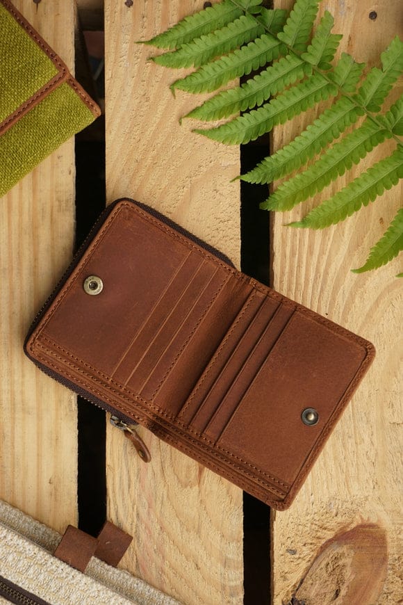 The Chota Flip and Zip Wallet