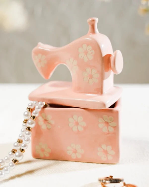 Ira - Sewing Machine Trinket Box