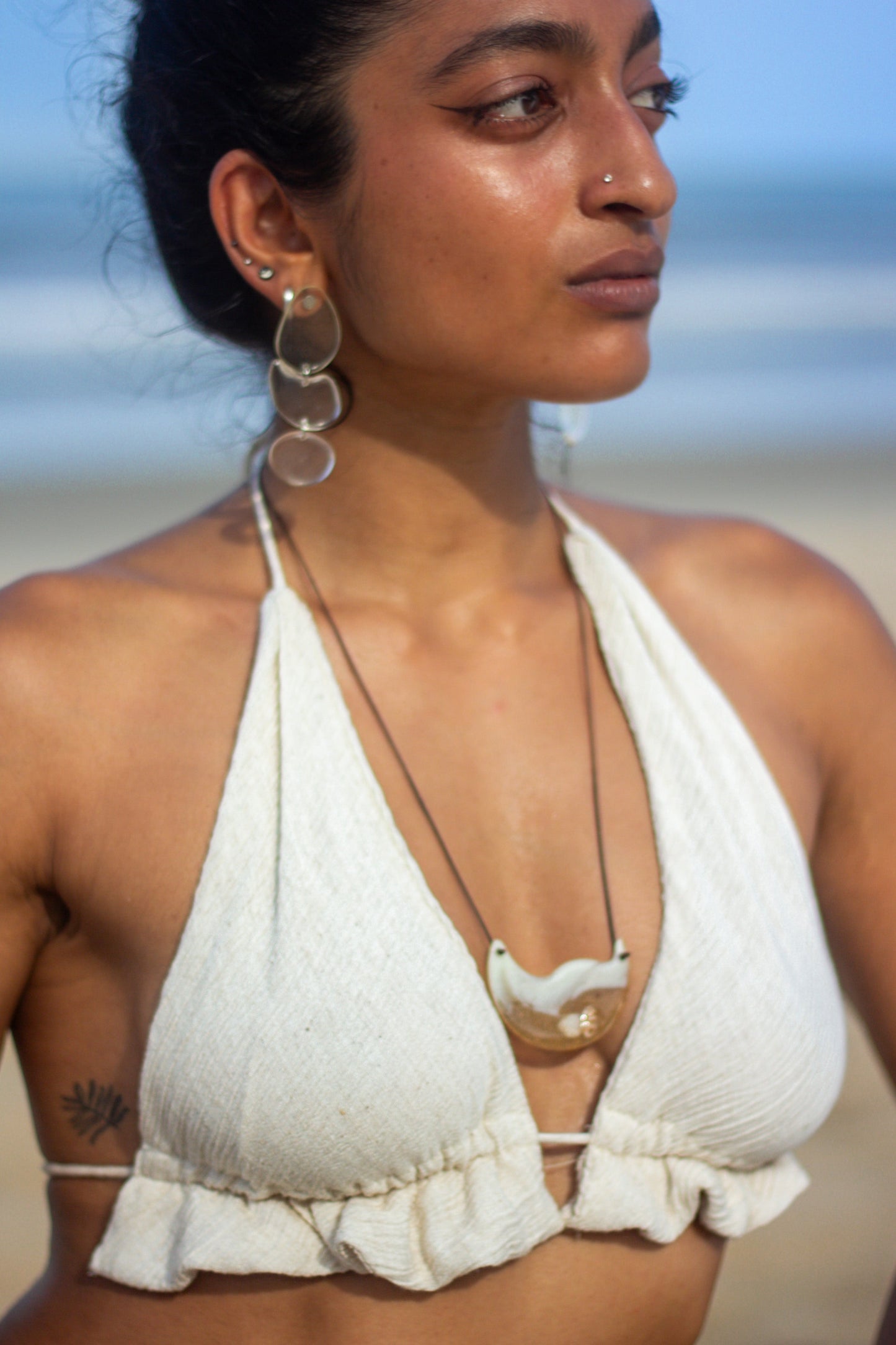 White Sand Neckpiece